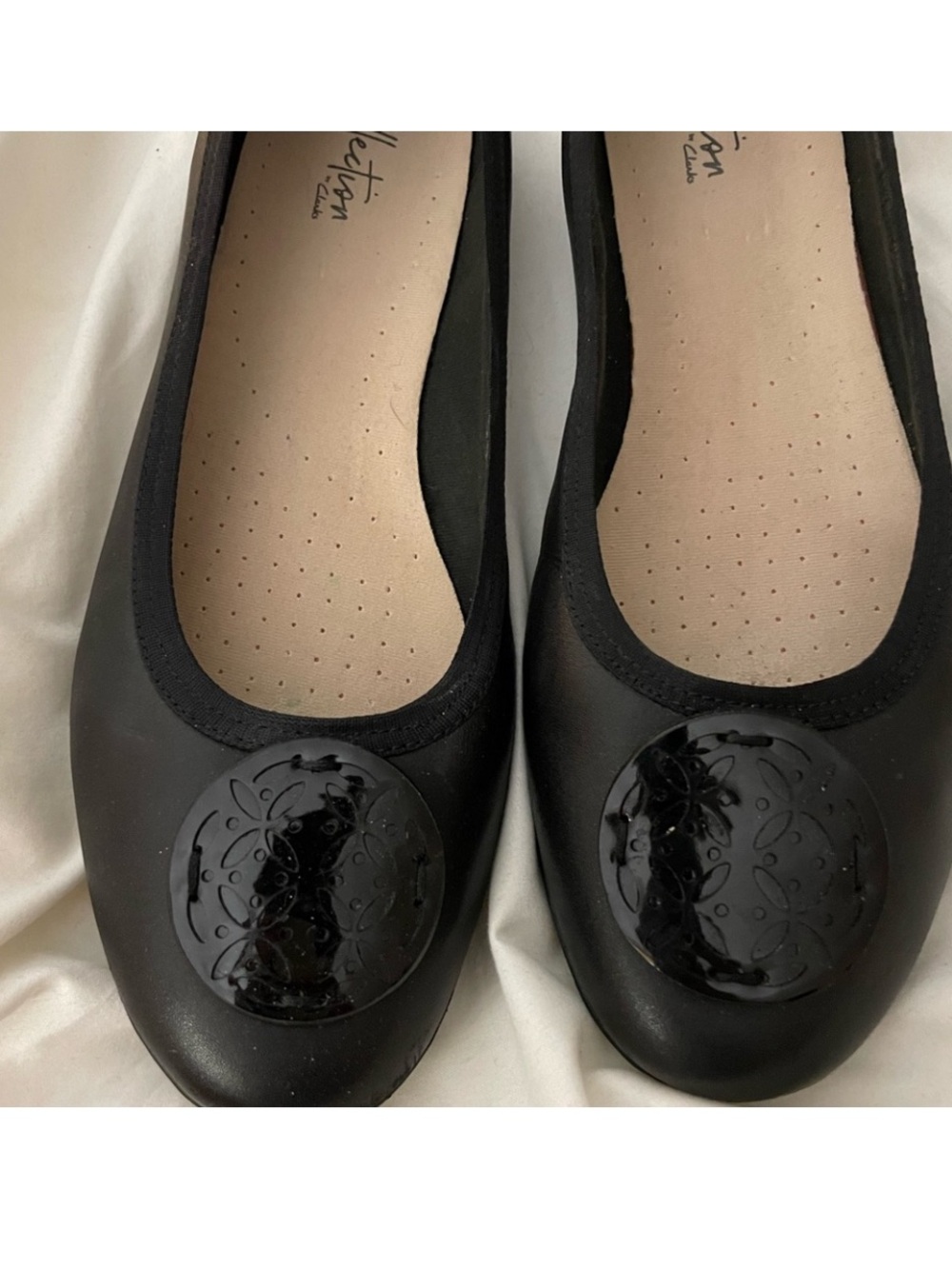 Clarks Women's Gracelin Lola Black Leather Ballet Flat size 10